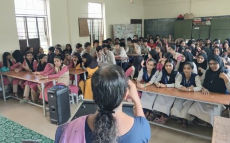 കാഞ്ഞങ്ങാട് സൗത്ത് ജിവിഎച്ച്എസ് ജില്ലയിൽ ആദ്യ ‘ലിപ്സ്റ്റിക് ഫ്രീ ക്യാമ്പസ്’
