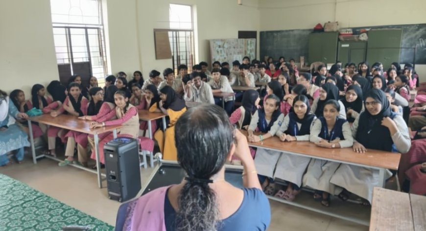 കാഞ്ഞങ്ങാട് സൗത്ത് ജിവിഎച്ച്എസ് ജില്ലയിൽ ആദ്യ ‘ലിപ്സ്റ്റിക് ഫ്രീ ക്യാമ്പസ്’