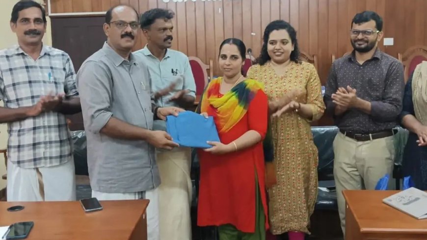 മടിക്കൈ ഗ്രാമപഞ്ചായത്തിൽ ആശ വർക്കർമാർക്ക് യൂണിഫോം വിതരണം ചെയ്തു
