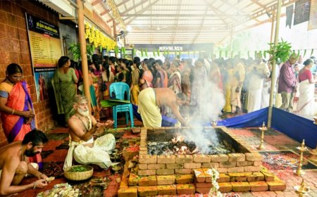 അപൂർവ ഗണപതിഹോമത്തിന് സാക്ഷിയായി മടിക്കൈ നൂഞ്ഞിയിലെ പ്രതിഷ്ഠാദിന ഉത്സവം