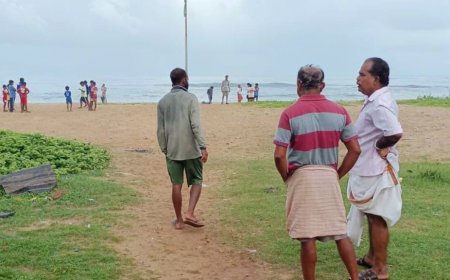 കാസർകോട് കടൽത്തീരത്ത് തലയില്ലാത്ത മൃതദേഹം കരയ്ക്കടിഞ്ഞു