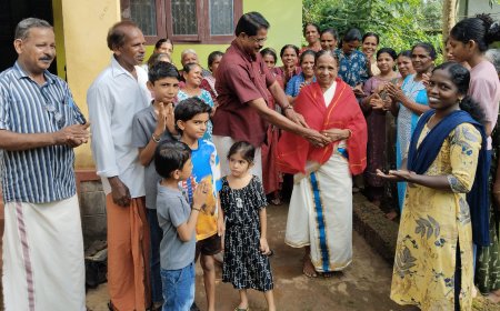 ഏറ്റവും കൂടുതൽ പുസ്തകം വായിച്ച കല്യാണി അമ്മയ്ക്ക് ആദരം