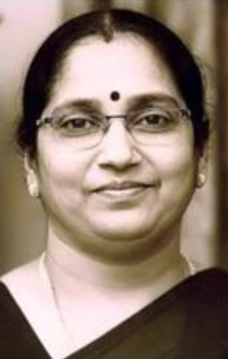 കാവ്യ ശ്രേഷ്ഠ പുരസ്കാരം ഹരിത കർമ്മ സേനാംഗം ശ്രീജിനയ്ക്ക്