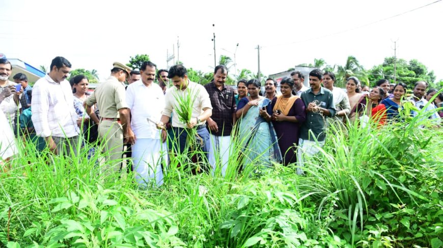 അപകടമേഖലയിൽ ജനകീയ ശുചീകരണ യജ്ഞം നടത്തി