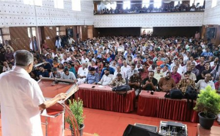 ആർഎസ്എസ് കൊലവിളി രാഷ്ട്രീയത്തിനെതിരെ സിപിഎം പ്രതിഷേധ സദസ്സ്; പിണറായി വിജയൻ ഉദ്ഘാടനം ചെയ്തു