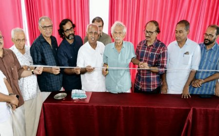കെ. മാധവൻ ഫൗണ്ടേഷനിൽ സ്വാതന്ത്ര്യ സമര സേനാനികളുടെ ഫോട്ടോ ശേഖരം ഉദ്ഘാടനം ചെയ്തു