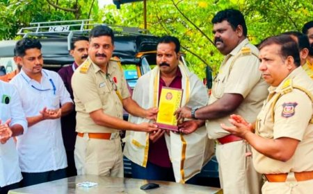 ബൈക്ക് യാത്രക്കാരുടെ ജീവൻ രക്ഷിച്ച ബസ് ഡ്രൈവറെ ആദരിച്ചു