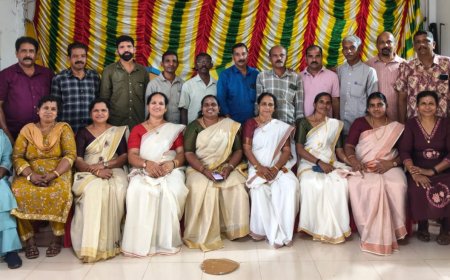 അമ്പലത്തുകരയിൽ "പാലമരച്ചോട്ടിൽ" സംഗമം സംഘടിപ്പിച്ചു