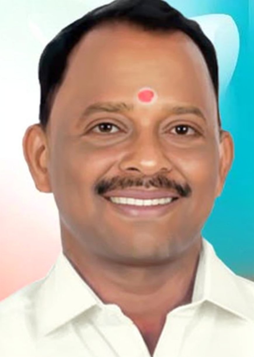 ഉദുമ ഗ്രാമപഞ്ചായത്ത് പ്രസിഡന്റ് ചന്ദ്രൻ നാലാം വാതുക്കൽ