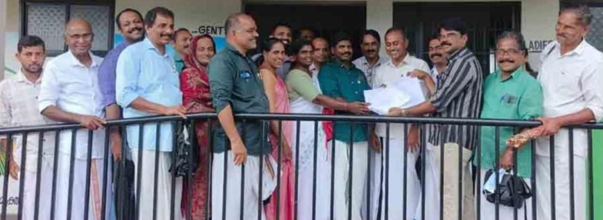 പരപ്പ ബസ് സ്റ്റാൻഡ് ഷോപ്പിങ് കോംപ്ലക്സിന് 80 ലക്ഷം; രൂപരേഖ കൈമാറി