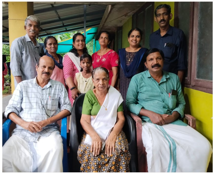 വായനയുടെ വെളിച്ചം പകർന്ന് കല്യാണി അമ്മ; ആദരവുമായി ലൈബ്രറി കൗൺസിൽ ഭാരവാഹികൾ