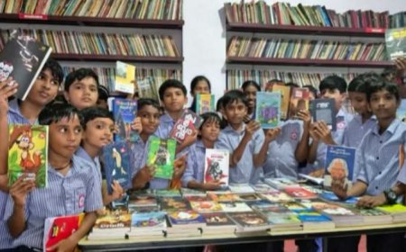 വായനയുടെ ലോകത്തേക്ക് കുട്ടികൾ; കാലിച്ചാനടുക്കം വായനശാലയിൽ വേറിട്ട സന്ദർശനം