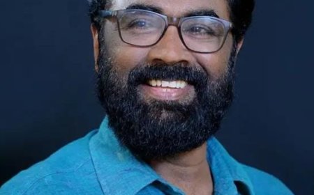 കെ.ആർ.സി. തായന്നൂരിന്റെ ‘വർണ്ണയാത്ര’ പൂനെയിൽ; നൂറോളം മ്യൂറൽ ചിത്രങ്ങൾ പ്രദർശനത്തിന്