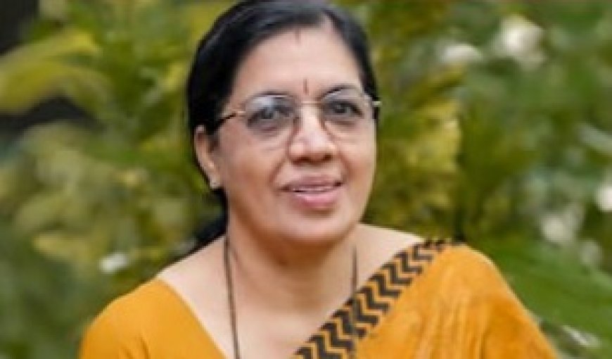 വയലാർ സ്മൃതി പുരസ്കാരം ഹേമലത കൊയ്ച്ചേരിയുടെ ‘ദ്വാദശ മൊഴിപ്പൂക്കൾക്ക്’