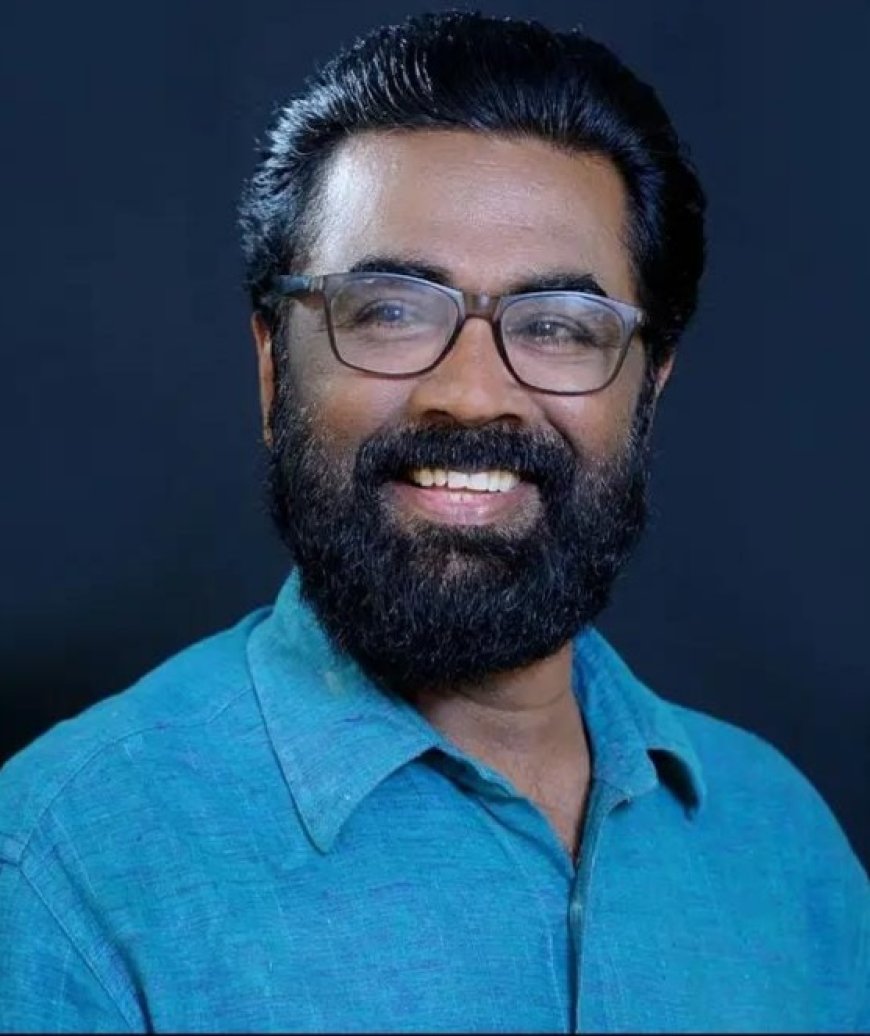 കെ.ആർ.സി. തായന്നൂരിന്റെ ‘വർണ്ണയാത്ര’ പൂനെയിൽ; നൂറോളം മ്യൂറൽ ചിത്രങ്ങൾ പ്രദർശനത്തിന്