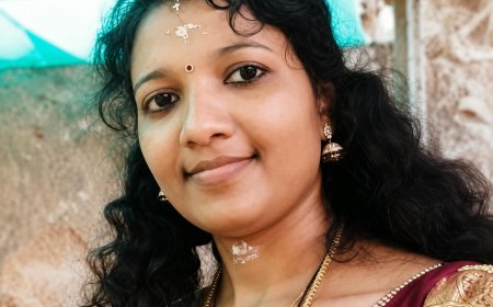 വേദനകൾക്കിടയിലും കാരുണ്യത്തിന്റെ കൈ നീട്ടി വിദ്യ ടീച്ചർ