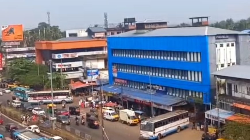 43 വർഷത്തെ ചരിത്രം മായുന്നു; കാഞ്ഞങ്ങാട് പഴയ ബസ് സ്റ്റാൻഡ് പൊളിച്ചുനീക്കും