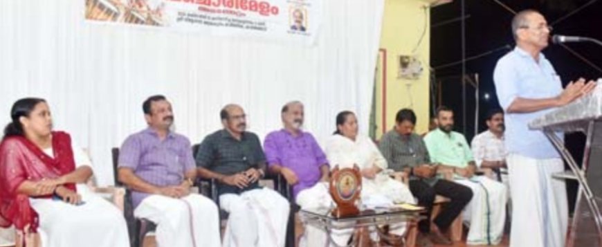 വനിതാ പഞ്ചാരിമേള സംഘത്തിന്റെ അരങ്ങേറ്റം